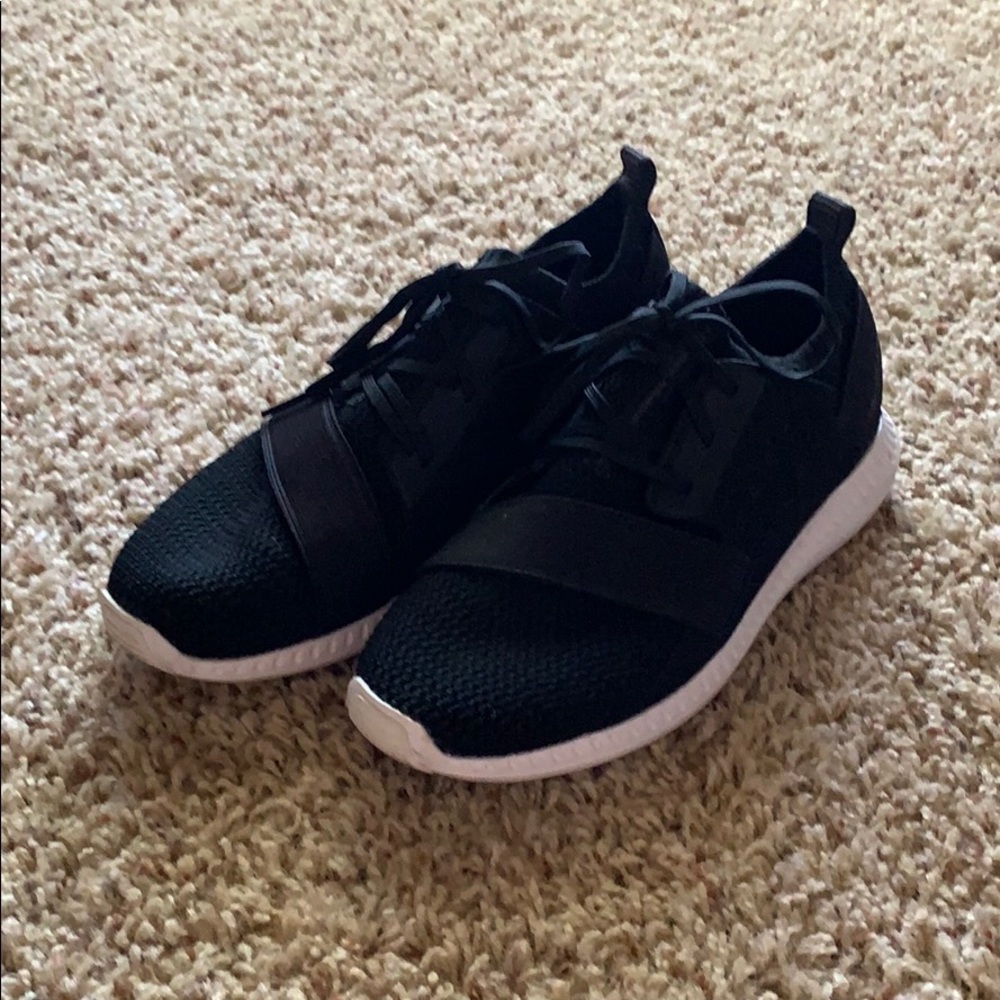 Under Armour Shoes